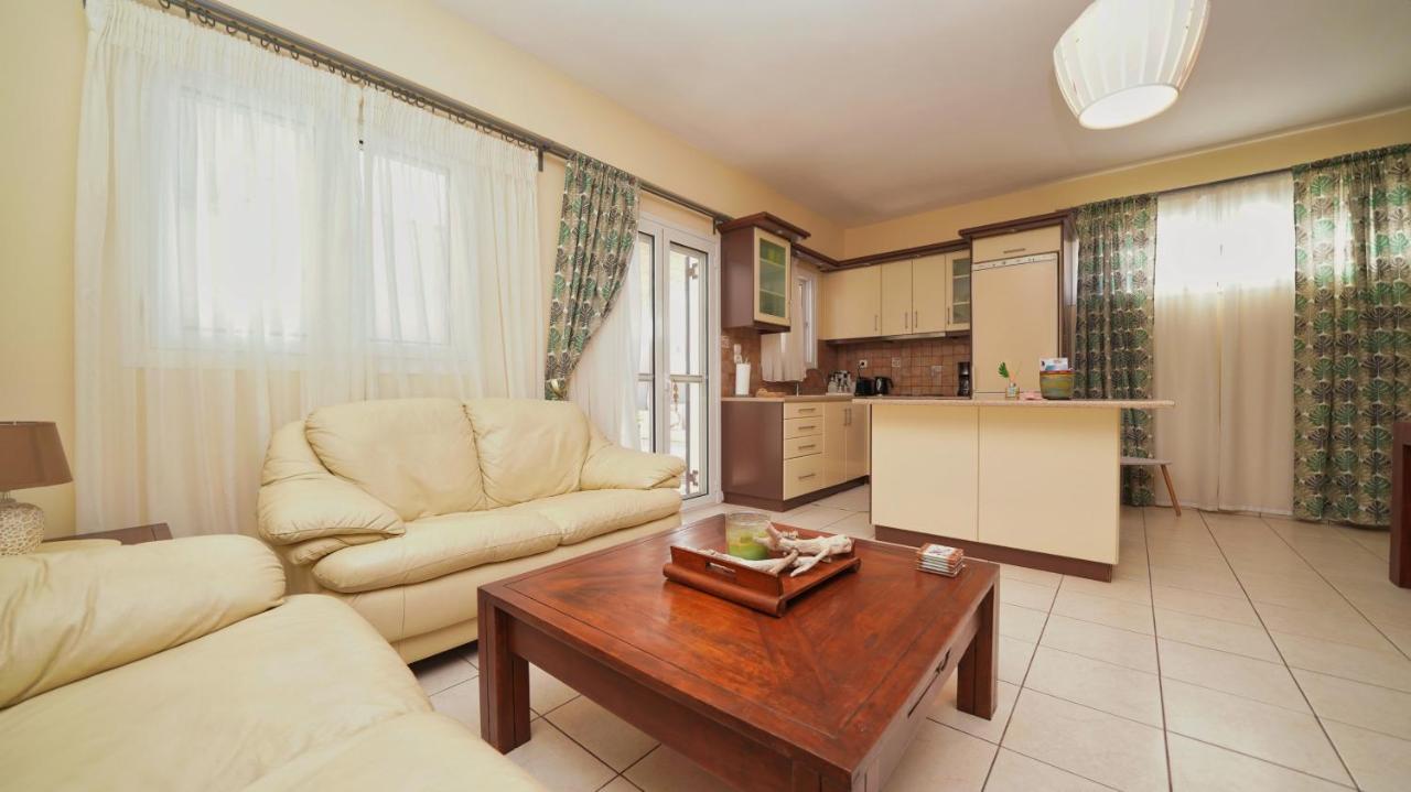Tzofa'S Apartment Ermioni Luaran gambar