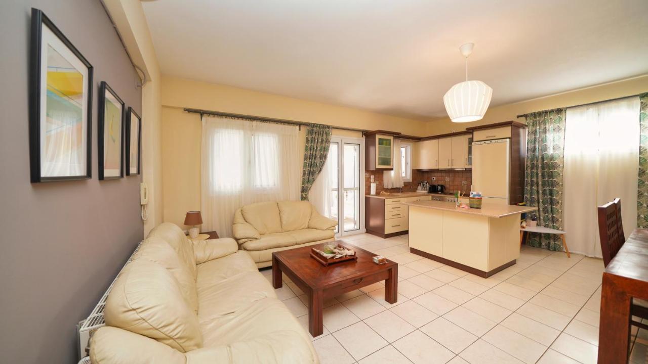 Tzofa'S Apartment Ermioni Luaran gambar