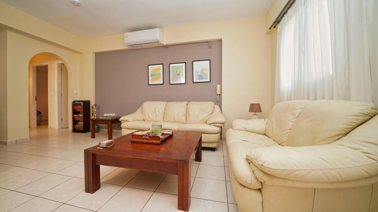 Tzofa'S Apartment Ermioni Luaran gambar